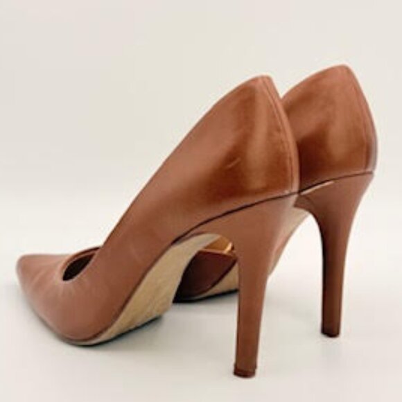 Qupid Pointed Toe Stiletto Heels Brown Faux Leather Women’s Size 7 - Picture 2 of 14